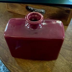 Royal Hager vase square burgundy set of two